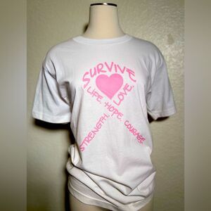 BREAST CANCER AWARENESS T SHIRT HEART SURVIVE LIFE HOPE COURAGE LOVE STRENGTH